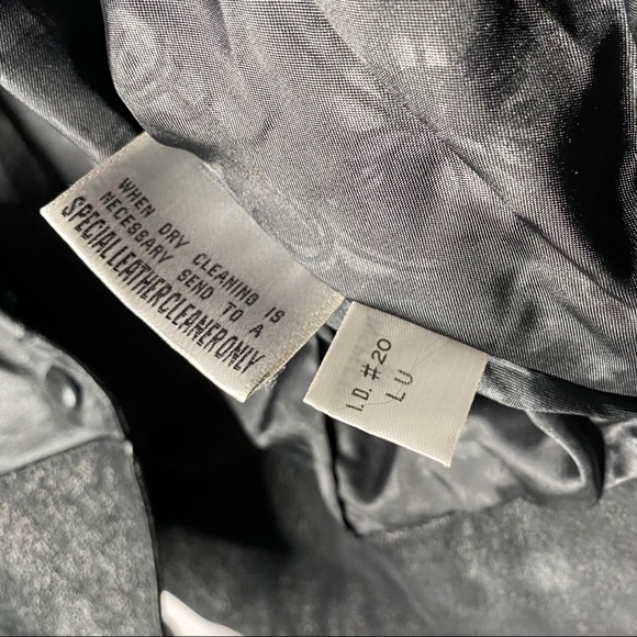 Global Identity Vintage 80’s Leather Crop Jacket - Picture 14 of 15